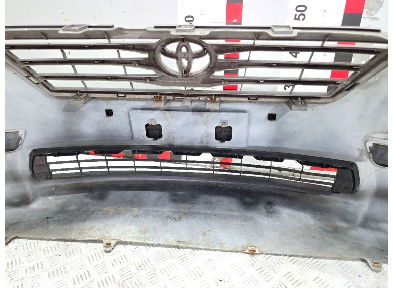 Бампер передний к Toyota RAV4, 2012г.