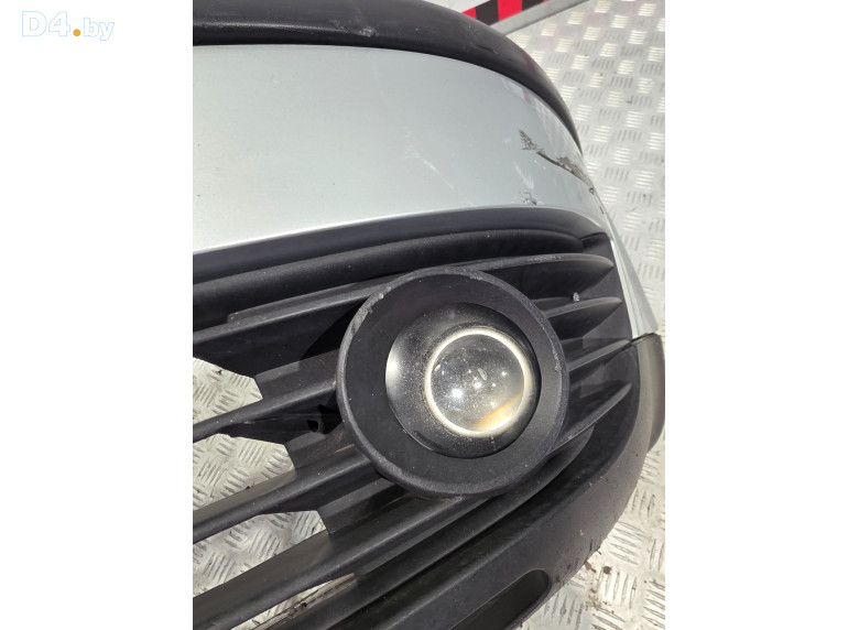 Фара противотуманная левая к Volkswagen Passat 2002 г.