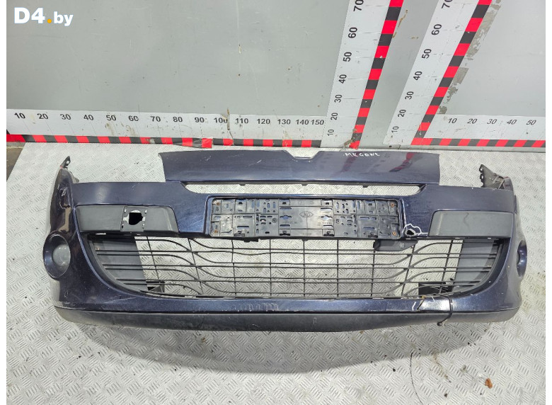 Бампер передний к Renault Megane 2010 г.