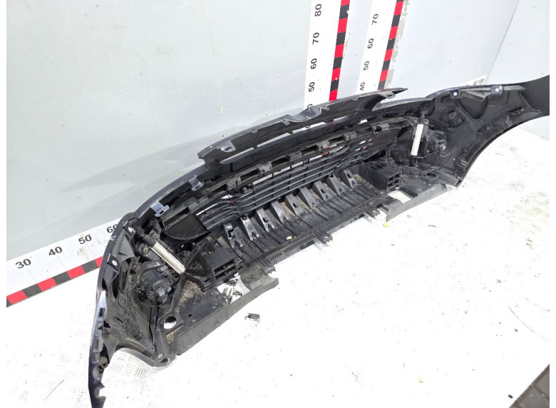 Бампер передний к Renault Megane, 2010г.