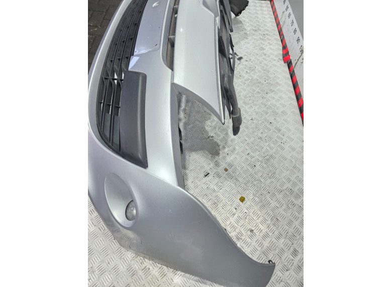 Бампер передний к Renault Megane, 2011г.