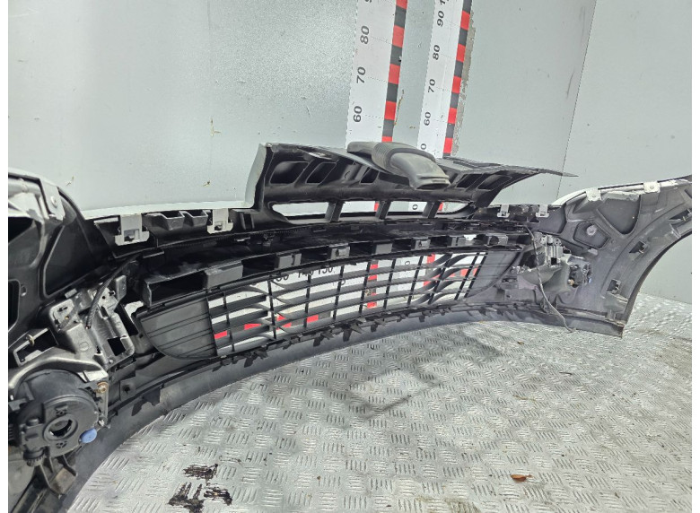Бампер передний к Renault Megane, 2011г.
