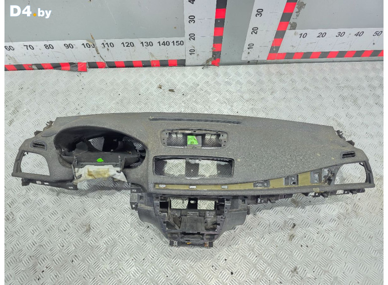 Панель передняя салона (торпедо) к Renault Megane 2010 г.