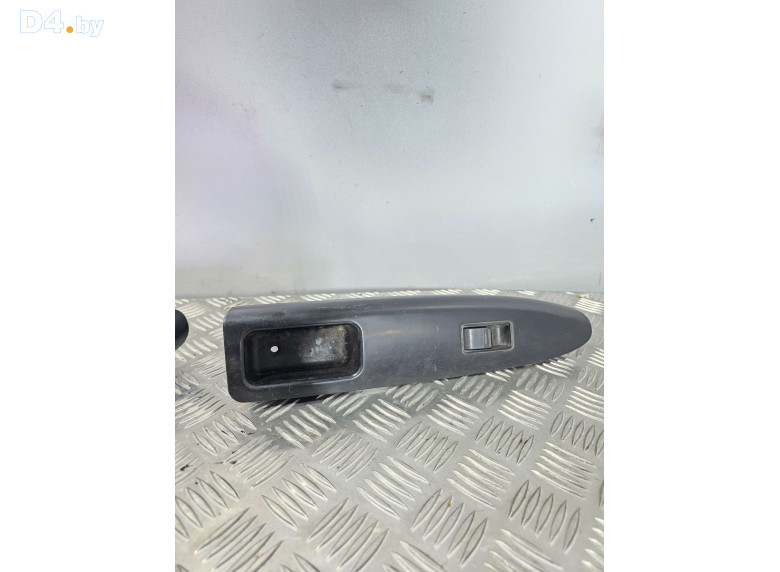 Кнопка стеклоподъемника переднего правого к Geely SC7 2013 г.