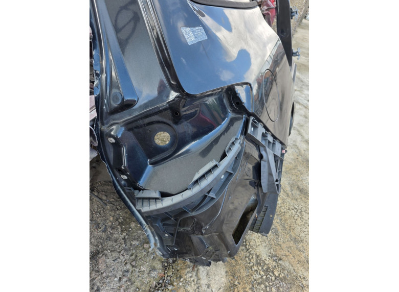 Четверть передняя правая к Opel Zafira, 2013г.