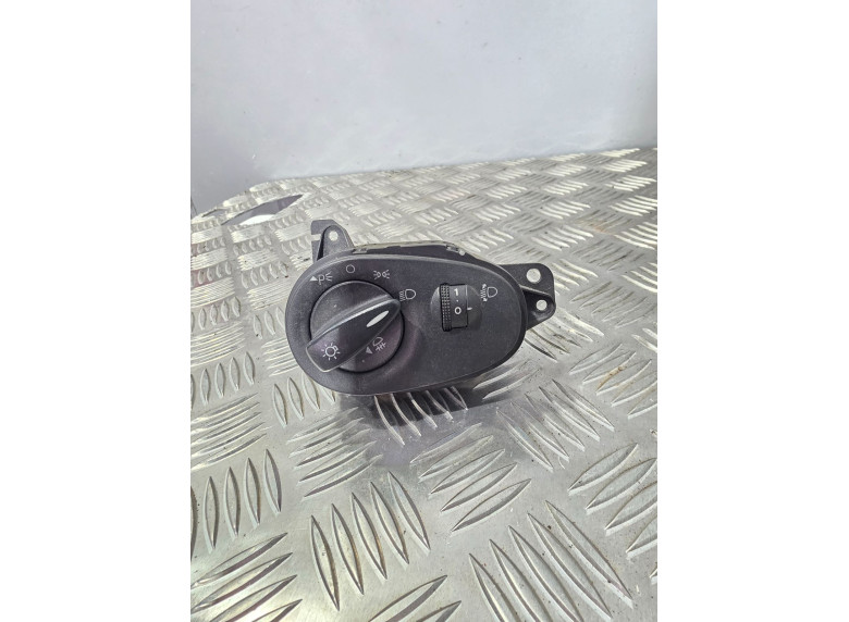Переключатель света к Ford Focus, 2002г.