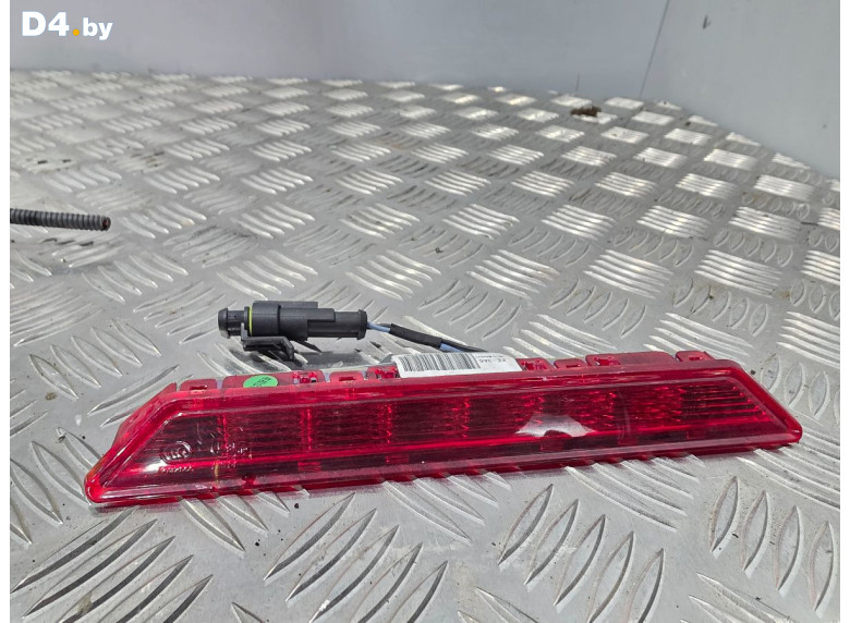 Стоп-сигнал к Geely Emgrand7 2020 г.