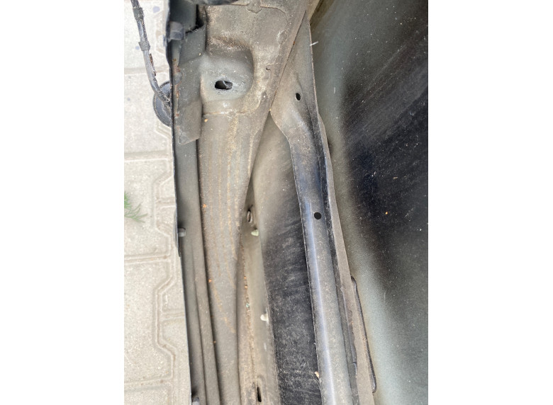 Дверь передняя левая к Volkswagen Touareg, 2007г.