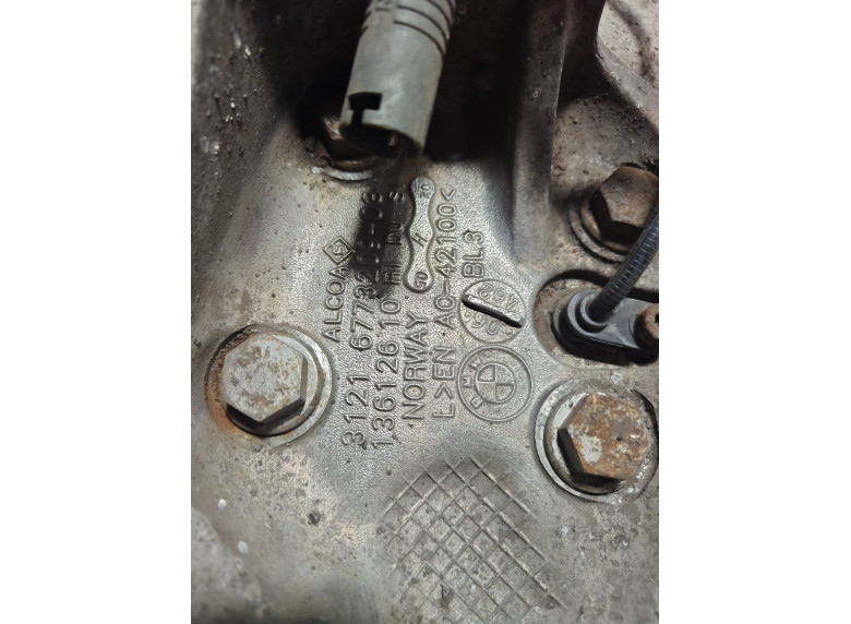 Ступица передняя левая к BMW 1 E87/E81/E82/E88, 2007г.