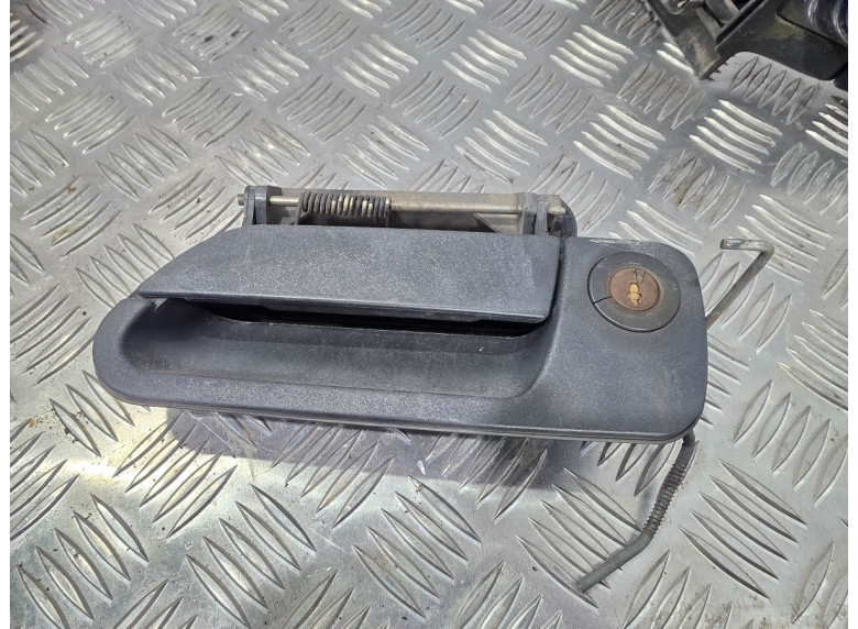 Ручка наружная передняя левая к Citroen Xantia, 2000г.