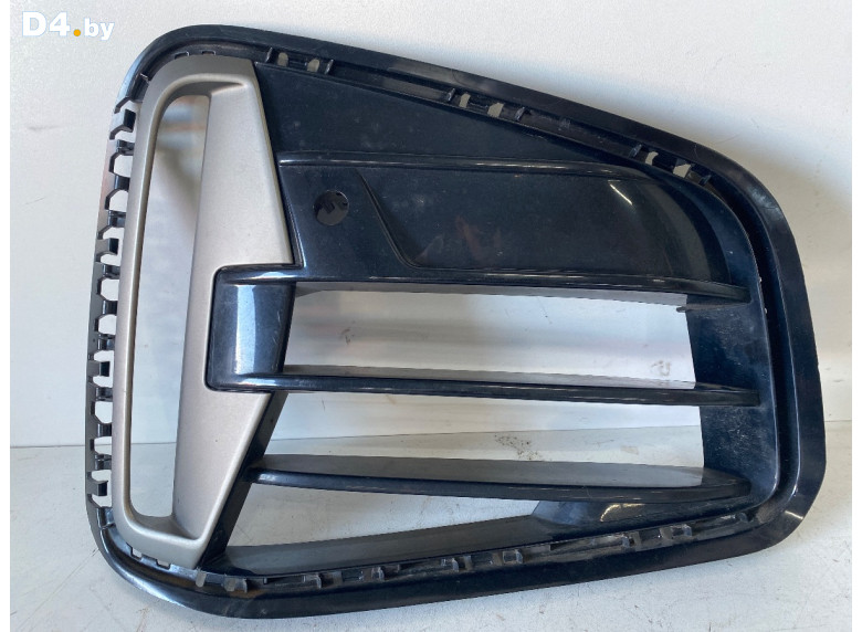 Заглушка (решетка) в бампер передний к BMW 4G22/G23 2019 г.