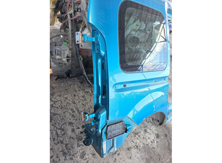 Четверть задняя правая к Renault Kangoo, 2008г.