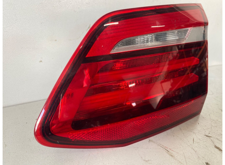 Фонарь крышки багажника правый к BMW 2 F45/F46, 2018г.
