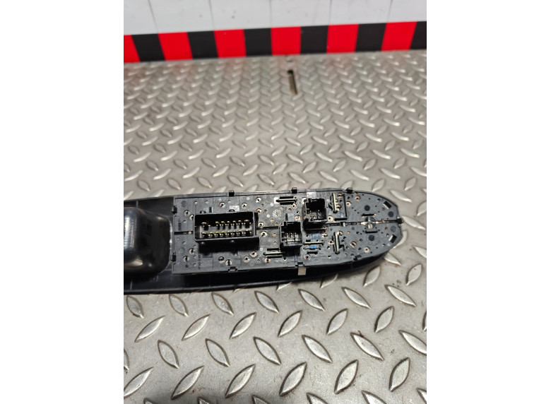 Блок управления стеклоподъемниками к Peugeot 406, 2001г.