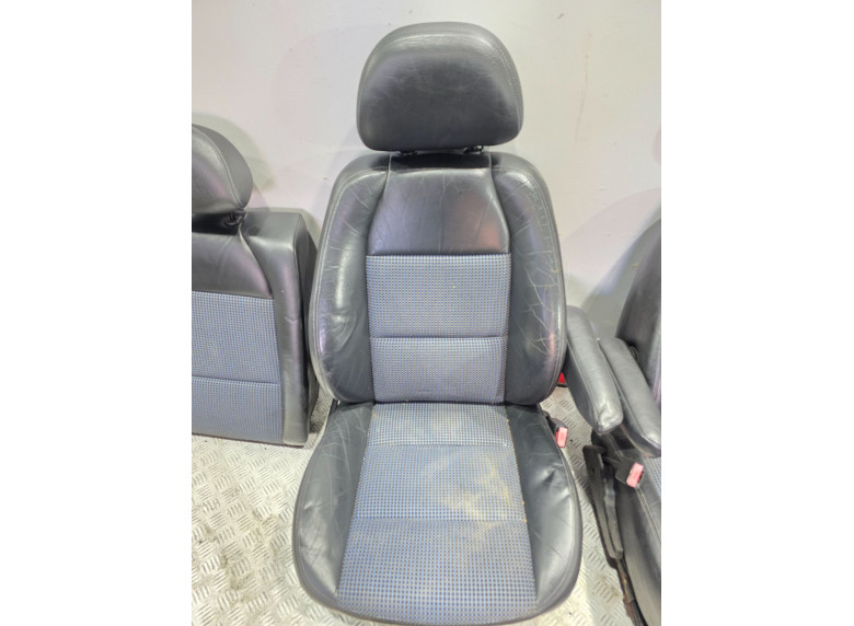 Салон (комплект сидений) к Peugeot 406, 2001г.