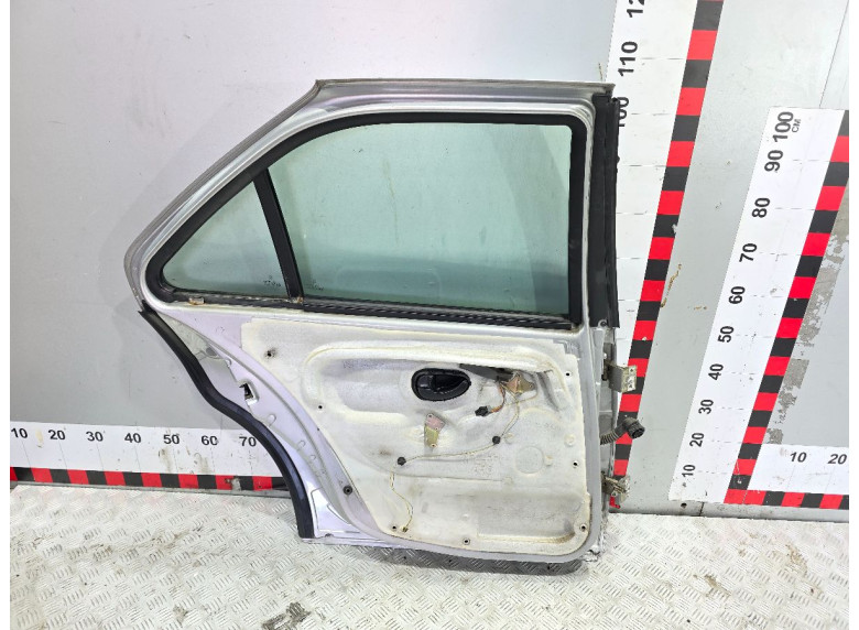 Дверь задняя левая к Peugeot 406, 2001г.