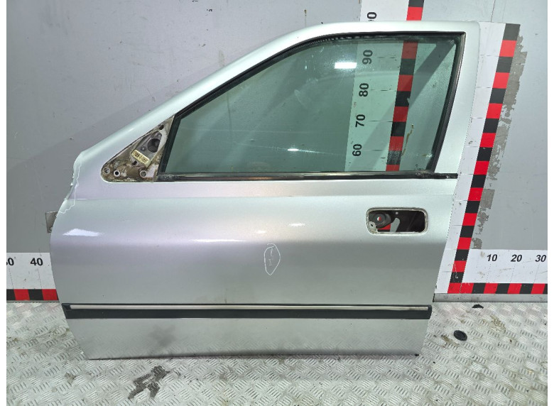 Дверь передняя левая к Peugeot 406, 2001г.