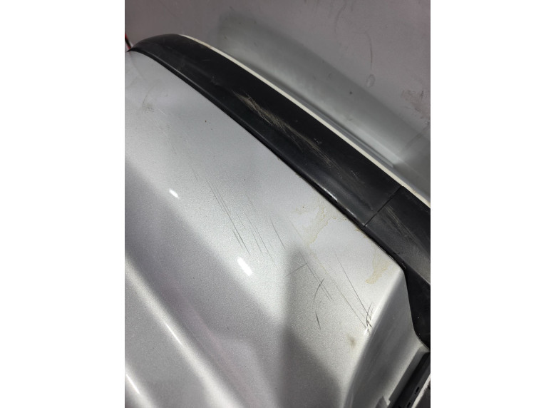 Бампер задний к Peugeot 406, 2001г.