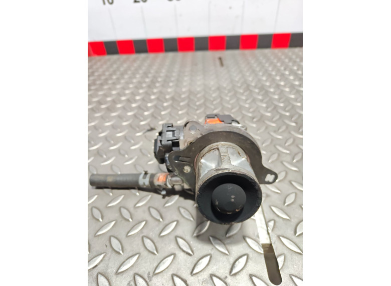 Клапан EGR к Mercedes ML W166, 2011г.
