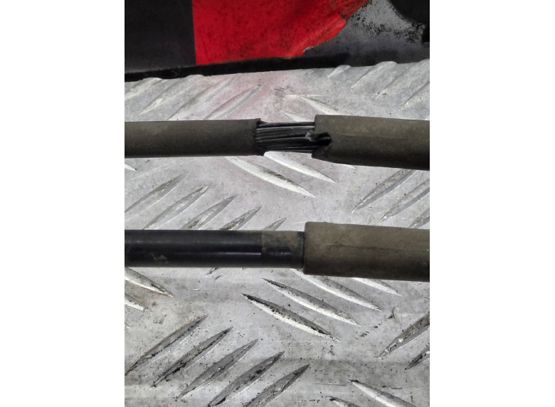 Кулиса к Peugeot 406, 2001г.