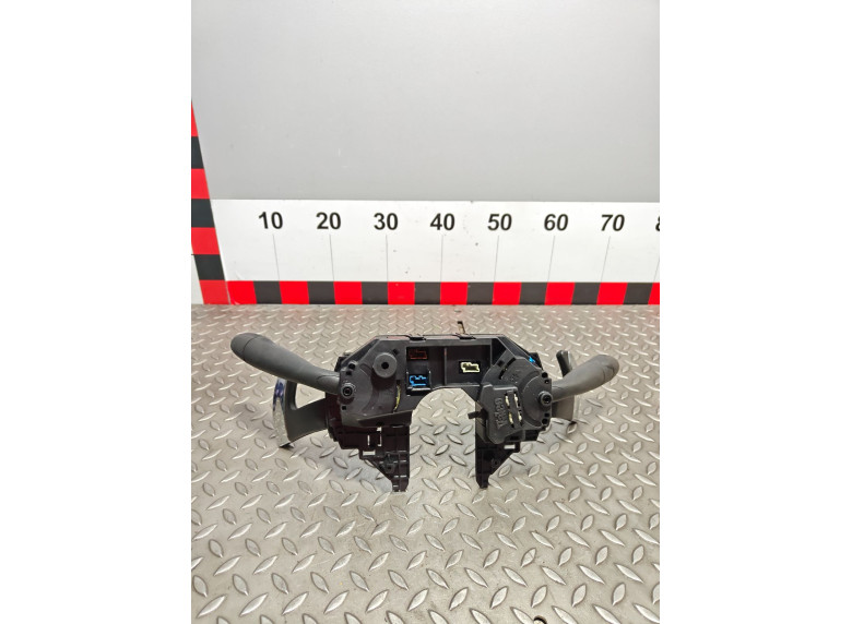 Переключатель подрулевой (стрекоза) к Citroen C4 Picasso, 2007г.