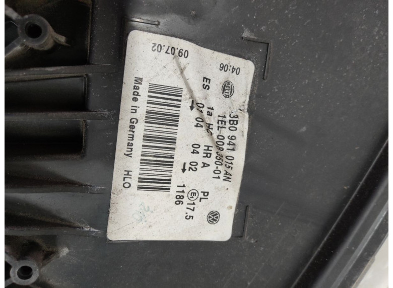 Фара левая к Volkswagen Passat, 2002г.