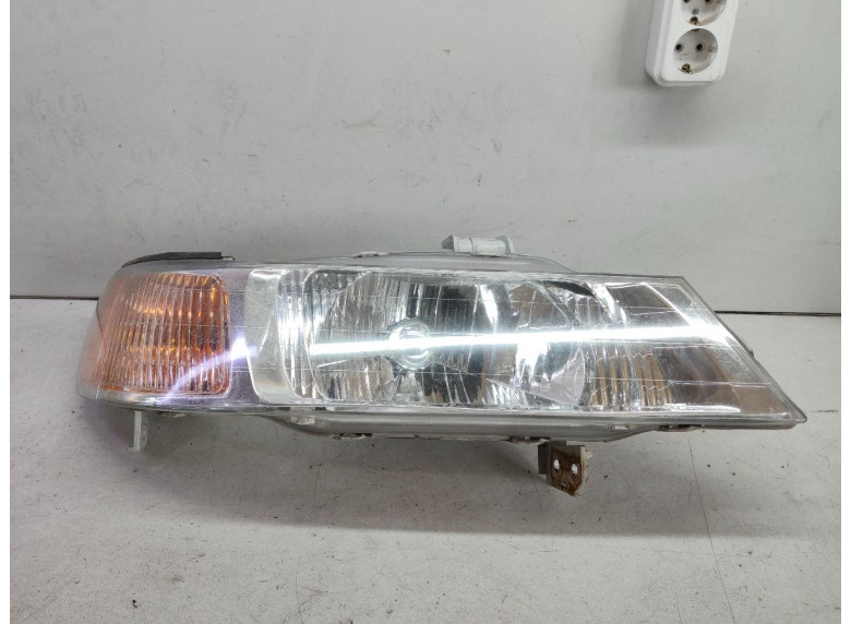 Фара правая к Honda Odyssey, 2003г.