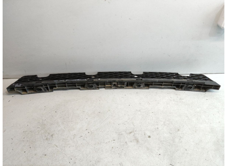 Кронштейн крепления бампера заднего к Volkswagen Passat, 2012г.