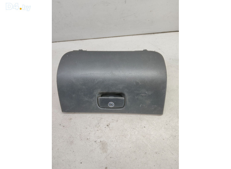 Бардачок к Mercedes VitoW639 2005 г.