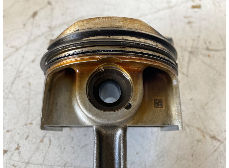 Поршень к BMW M2 G87, 2022г.