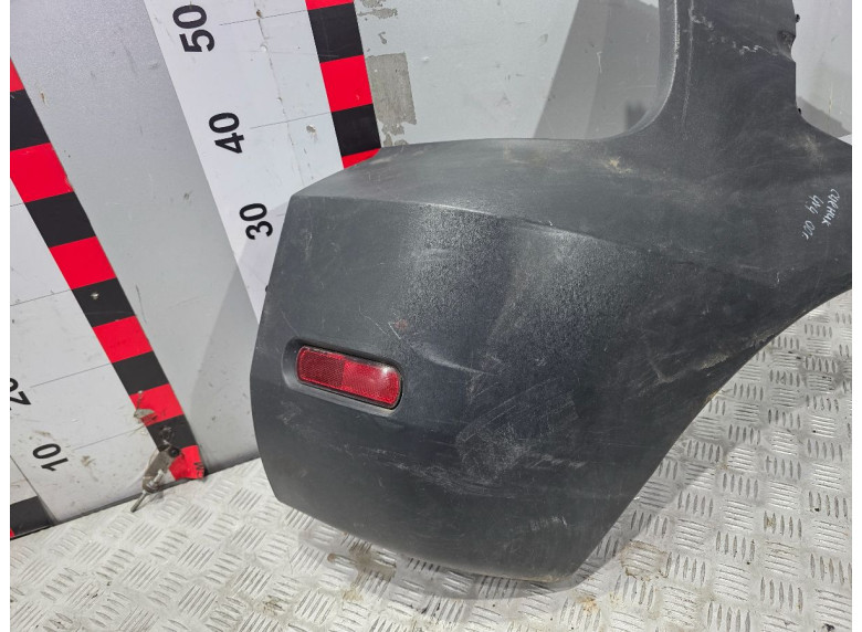 Клык бампера задний правый к Renault Scenic RX4, 2001г.