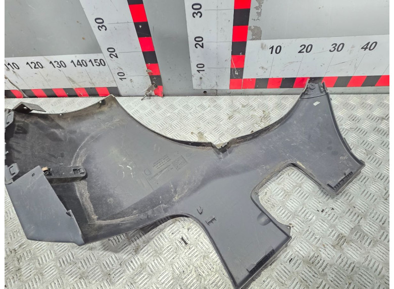 Клык бампера задний правый к Renault Scenic RX4, 2001г.