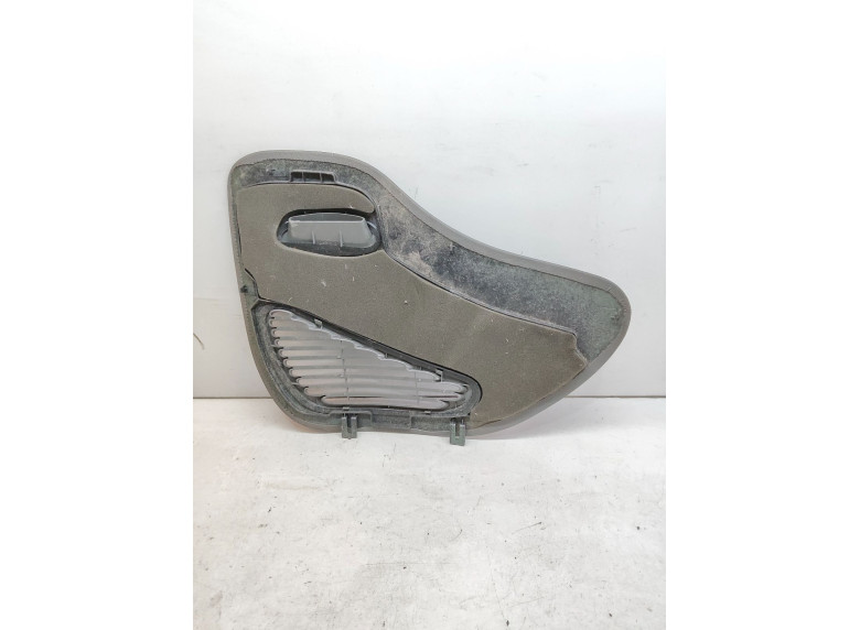 Обшивка багажника к Seat Alhambra, 1998г.