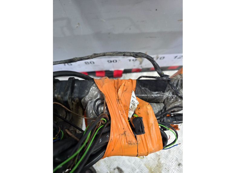 Прицепное устройство (фаркоп) к Citroen C5, 2004г.