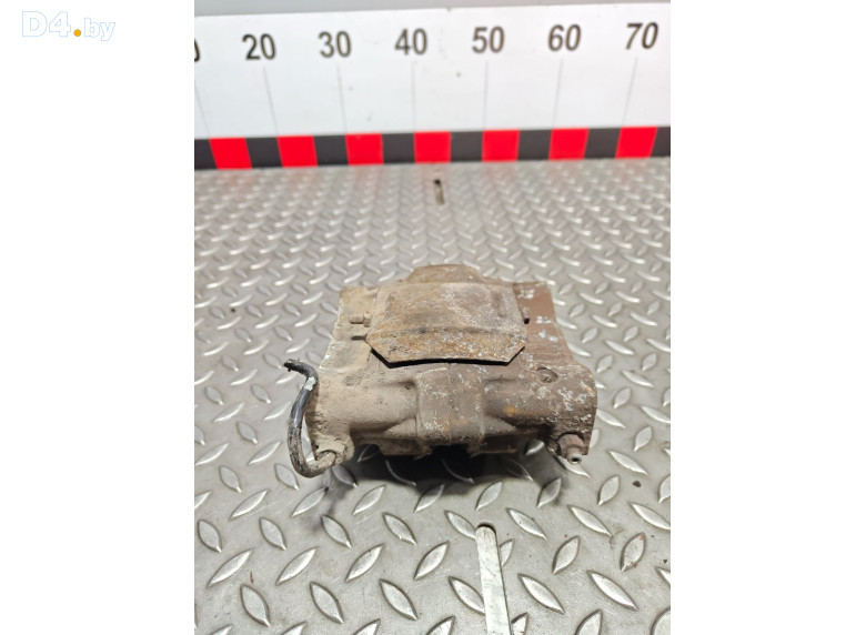 Суппорт задний правый к Citroen C5 2004 г.