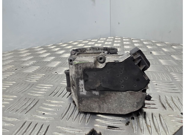 Заслонка дроссельная к Audi A4, 2006г.