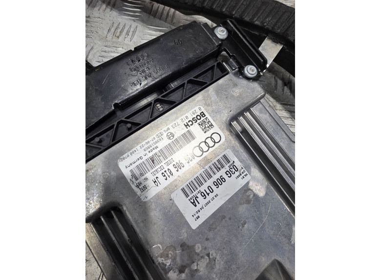 Проводка двигателя к Audi A4, 2006г.