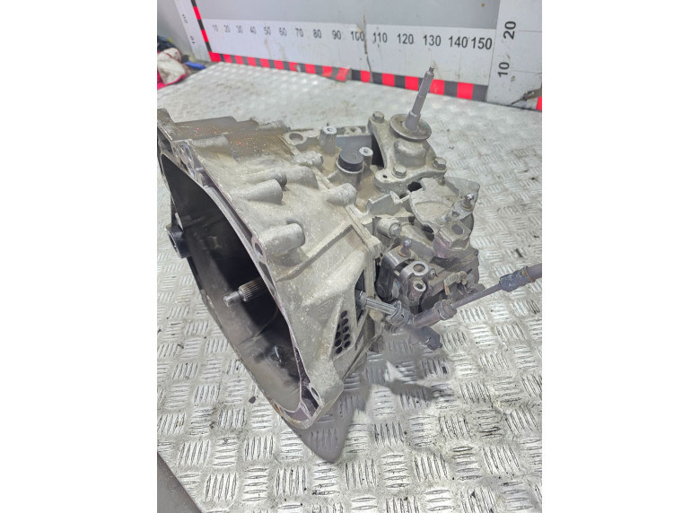 КПП механическая (МКПП) к Peugeot 308, 2010г.