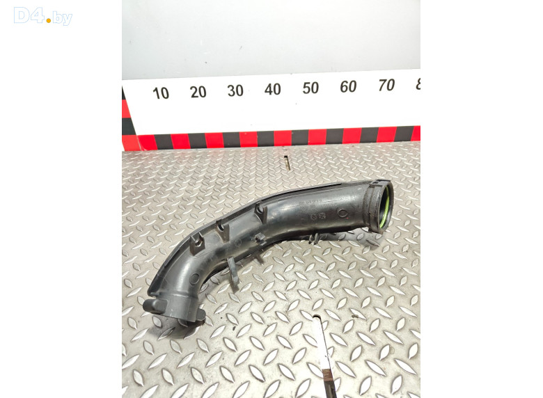 Патрубок интеркулера к Volkswagen Golf 2008 г.