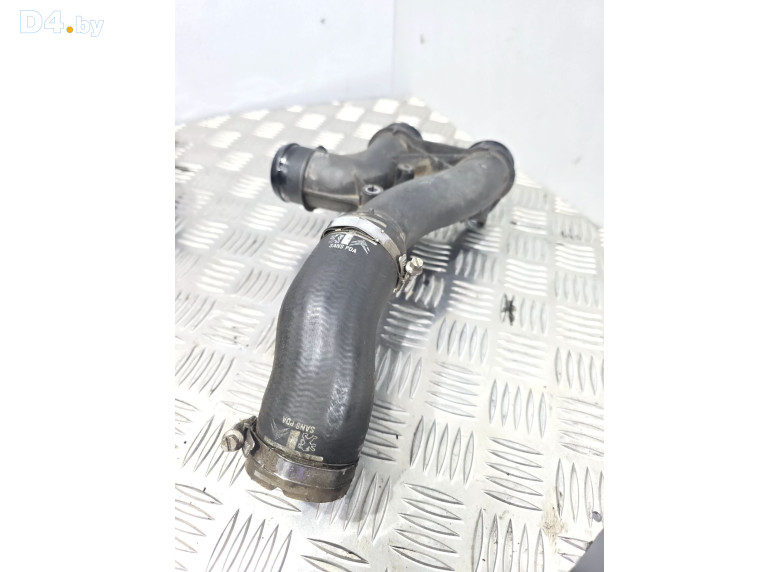 Патрубок интеркулера к Peugeot 5008 2011 г.