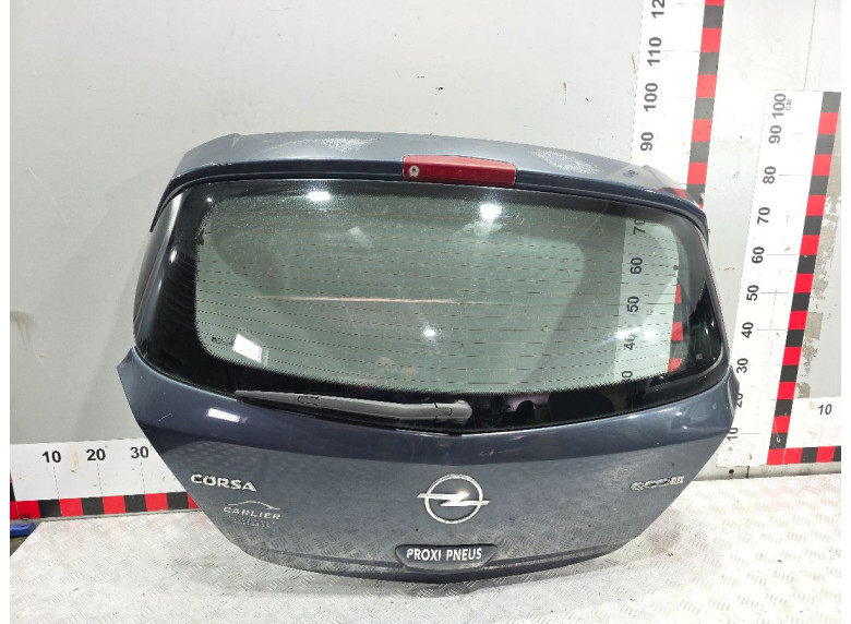 Кнопка открытия багажника к Opel Corsa, 2010г.