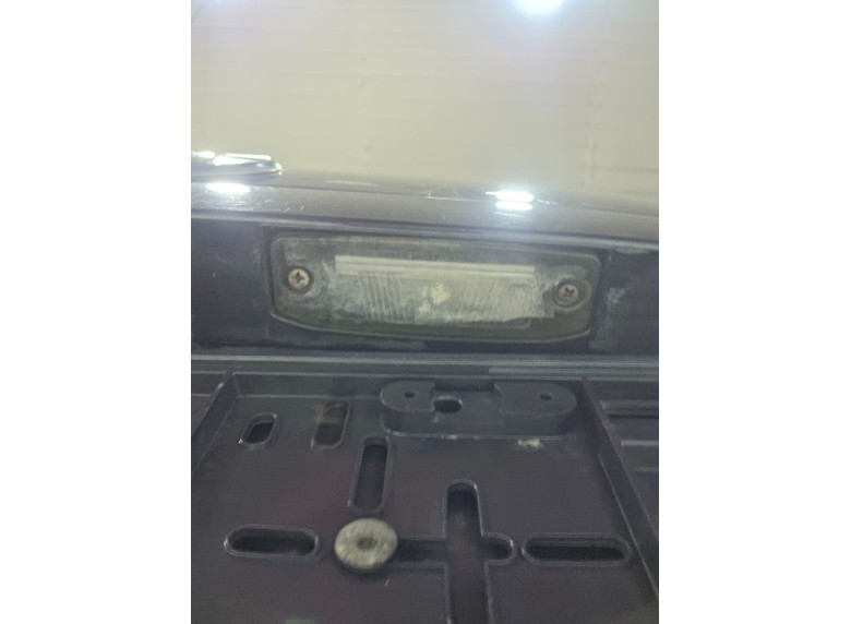 Накладка подсветки номера к Kia Ceed, 2008г.