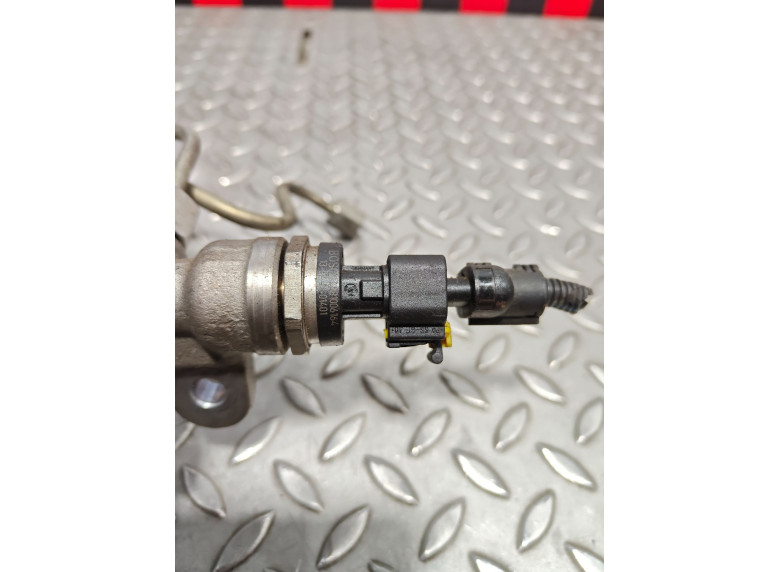 Датчик давления топлива к Fiat Bravo, 2008г.