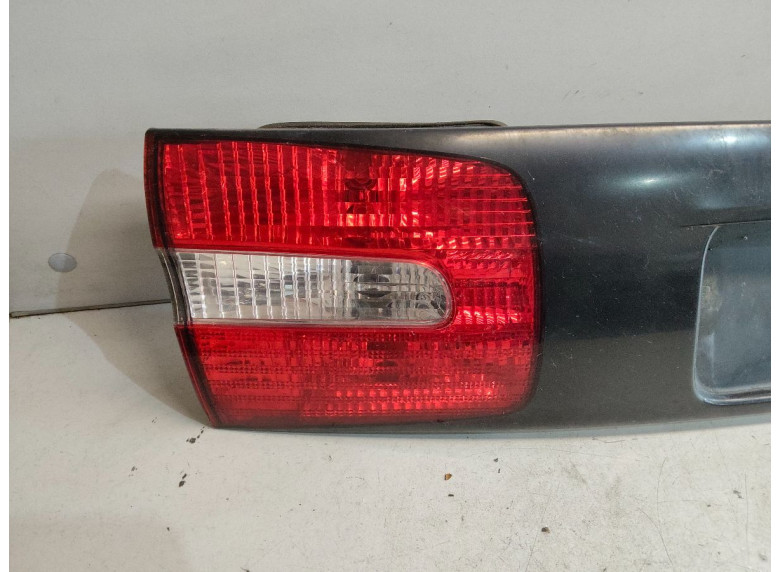 Бленда к Volvo V40, 2002г.