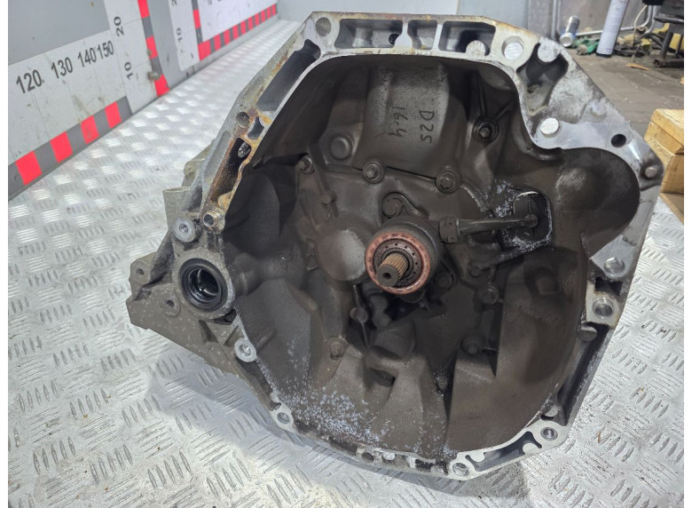 КПП механическая (МКПП) к Renault Megane, 2011г.