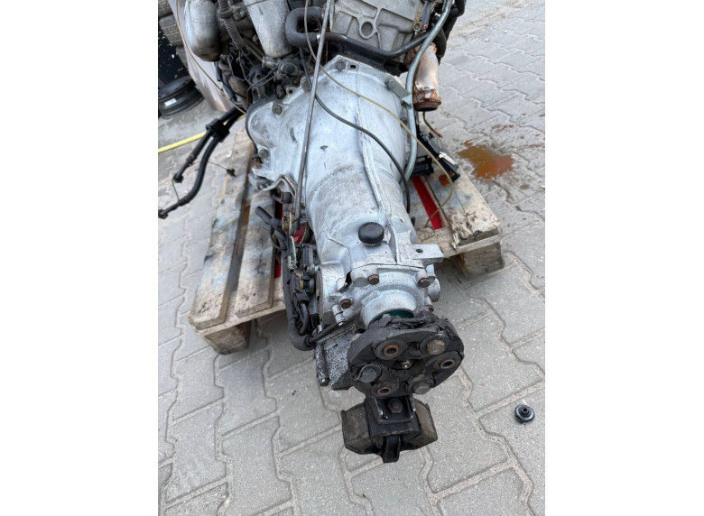 Двигатель к Mercedes E W124, 1990г.