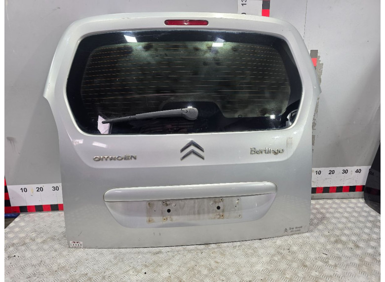 Кнопка открытия багажника к Citroen Berlingo, 2010г.