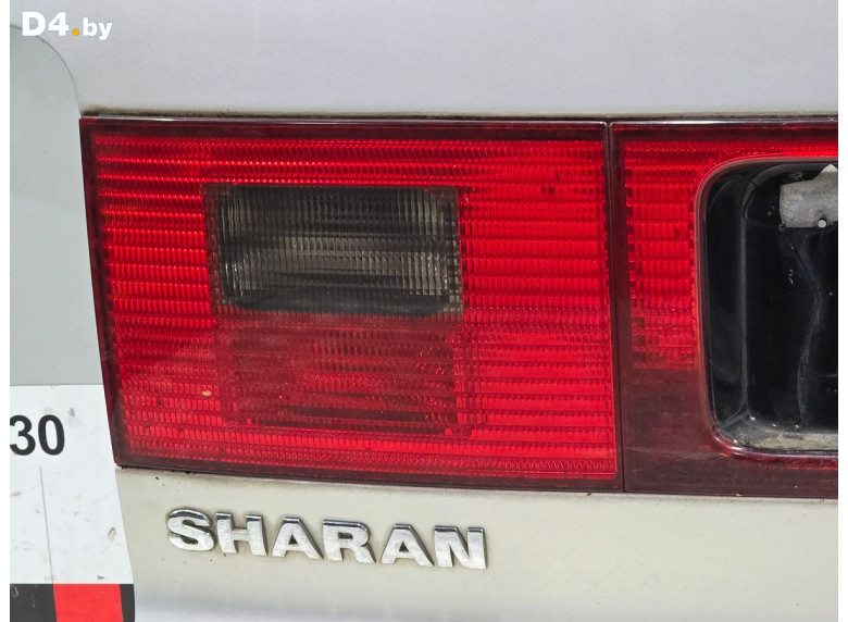 Фонарь крышки багажника левый к Volkswagen Sharan 2005 г.