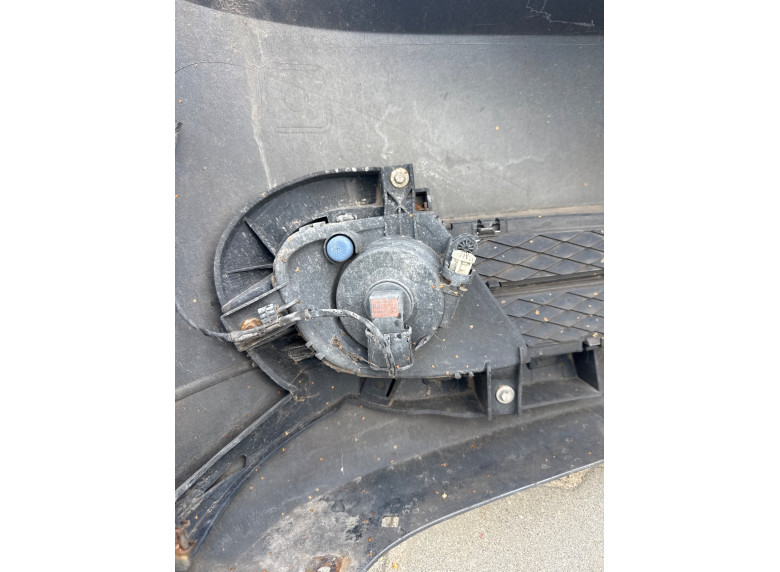 Фара противотуманная левая к BMW 3 E90/E91/E92/E93, 2011г.