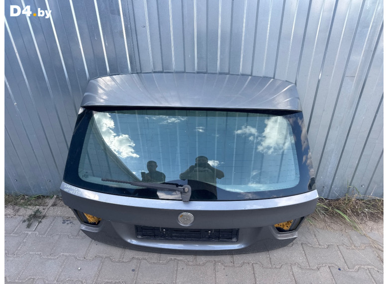 Стекло заднее к BMW 3E90/E91/E92/E93 2011 г.